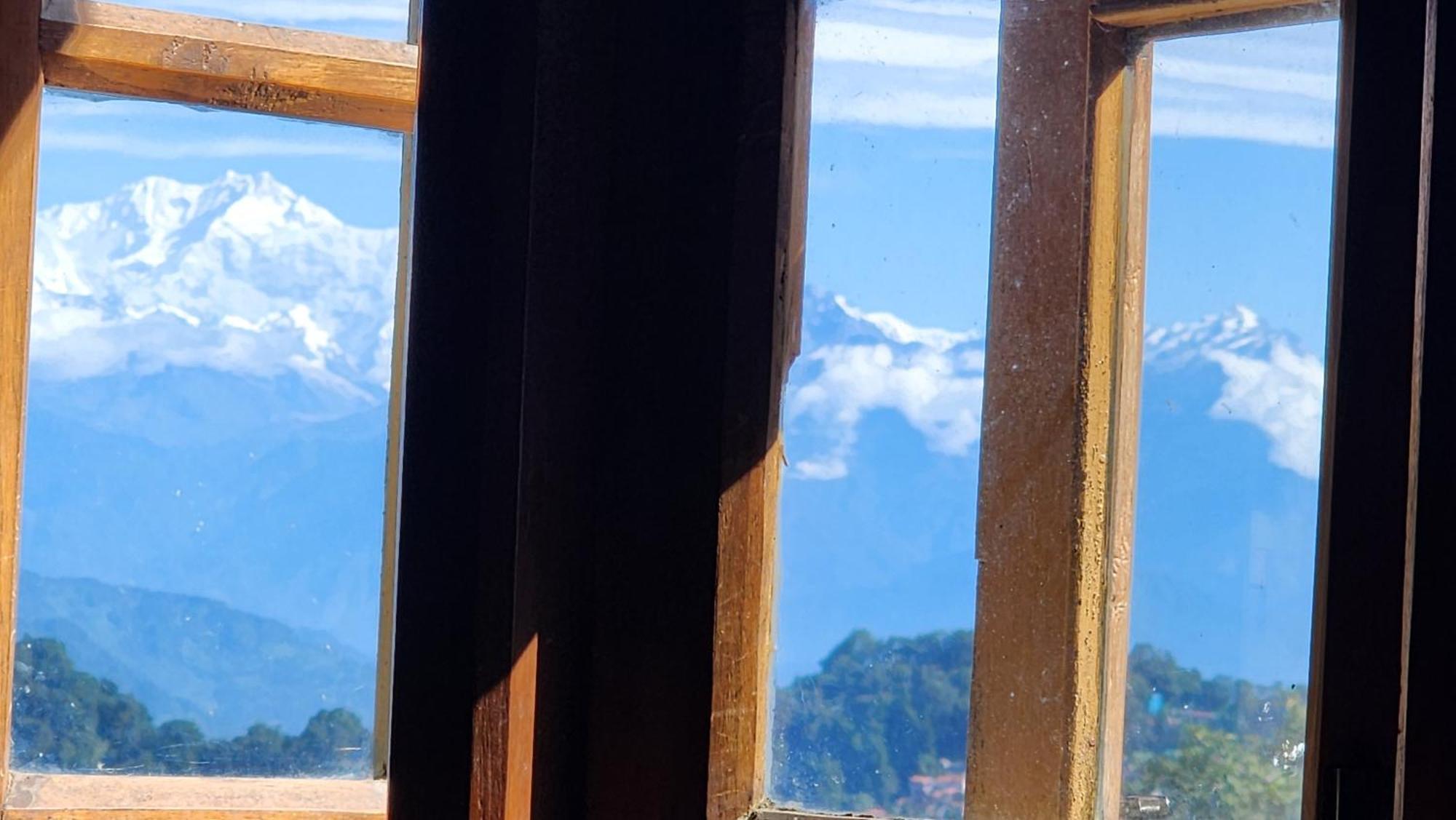 Veronica Alpina Mountain View Home Dárdžiling Exteriér fotografie